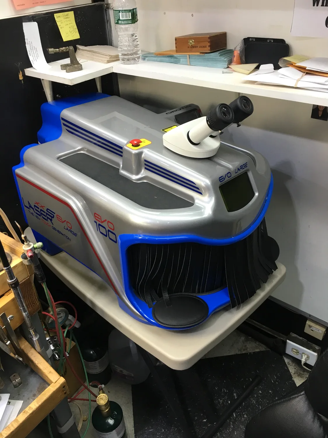 Specialist precision laser welding equipment at the jewelry workbench